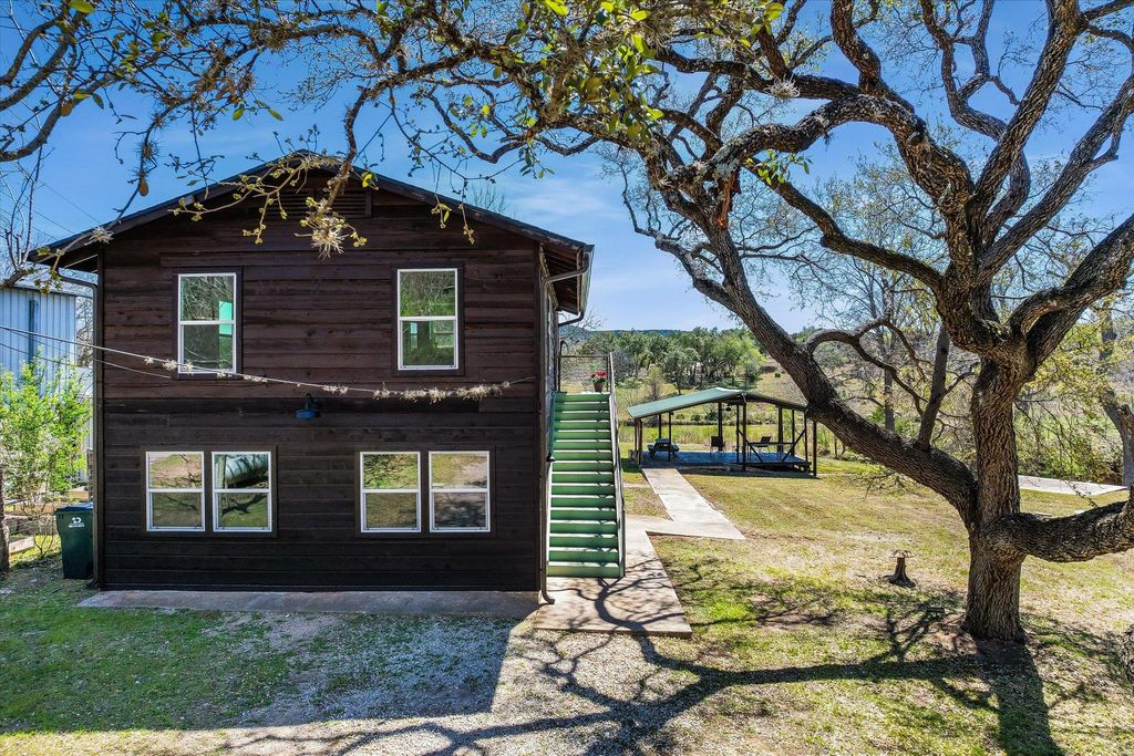 1600 Flite Acres RD, Wimberley, TX 78676