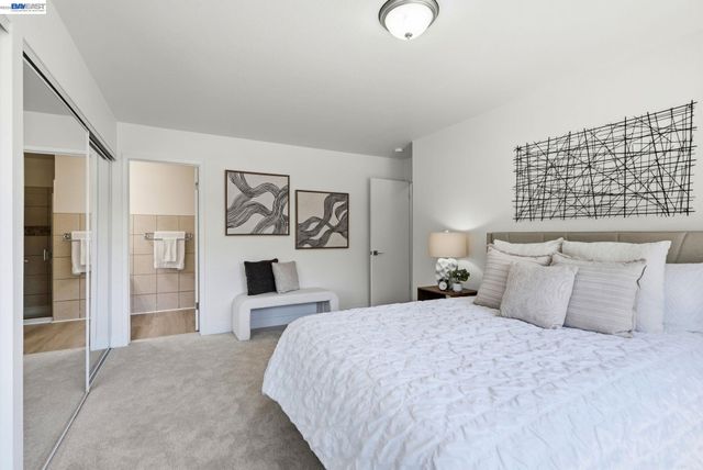 27540 Ponderosa Ct, Hayward, CA 94545