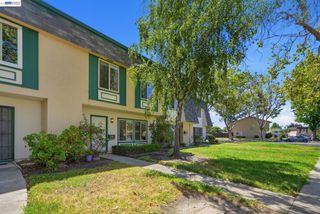 27540 Ponderosa Ct, Hayward, CA 94545