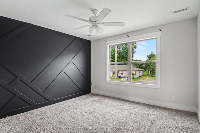 109 B Adkins St, Clarksville, TN 37042