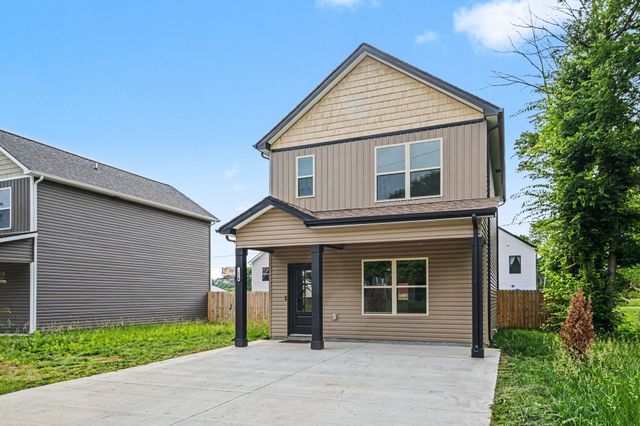 109 B Adkins St, Clarksville, TN 37042