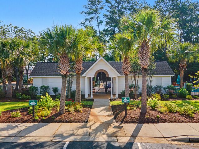 210 Darcy Avenue, Goose Creek, SC 29445