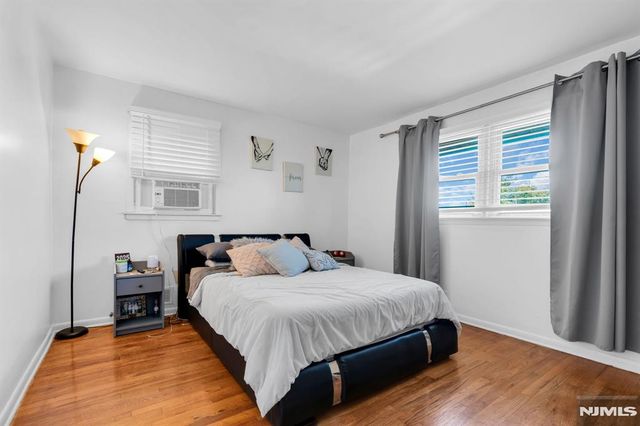 321 Farnham Avenue, Lodi, NJ 07644