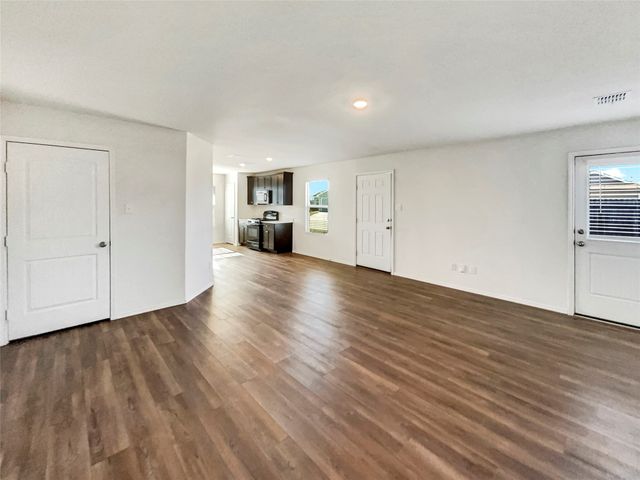 1804 Barrie Way, Crandall, TX 75114