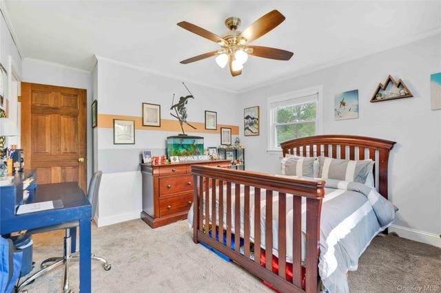 69 Bankside Drive, Centerport, NY 11721