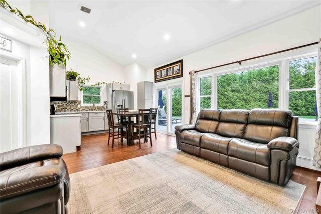 69 Bankside Drive, Centerport, NY 11721