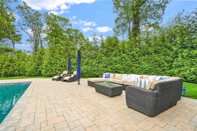 69 Bankside Drive, Centerport, NY 11721