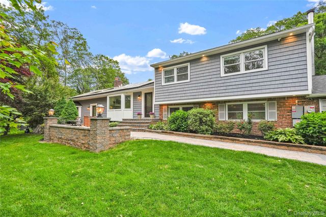 69 Bankside Drive, Centerport, NY 11721