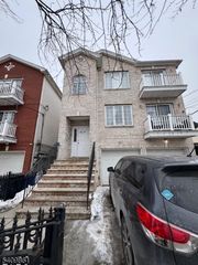 225 North 12th Street, Newark City, NJ 07107