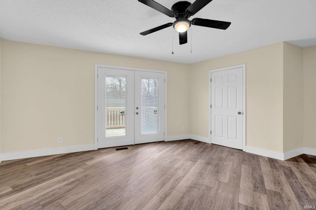 9228 W Co Road 25 S, French Lick, IN 47432
