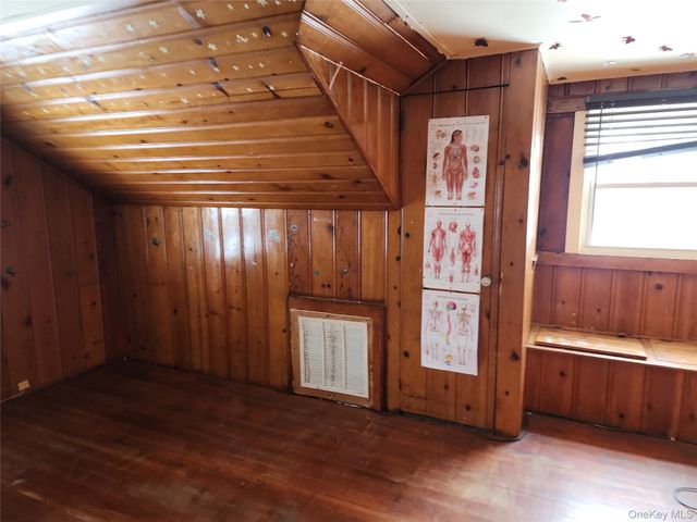 34 Pineview Boulevard, Central Islip, NY 11722