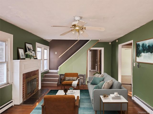 34 Pineview Boulevard, Central Islip, NY 11722