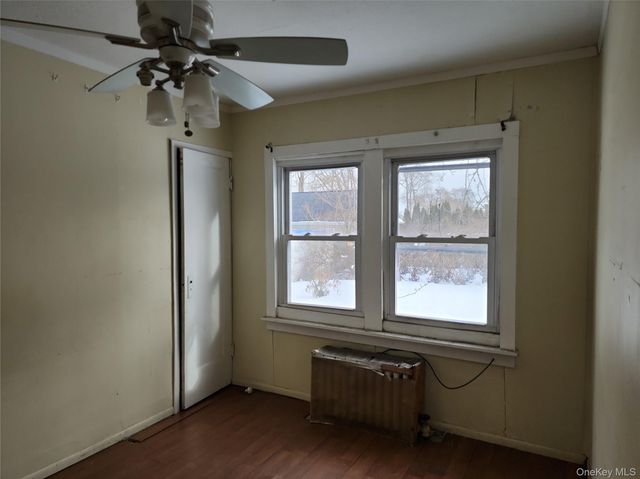 34 Pineview Boulevard, Central Islip, NY 11722