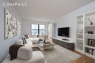 317 E 111th St Apt 2A, New York City, NY 10029