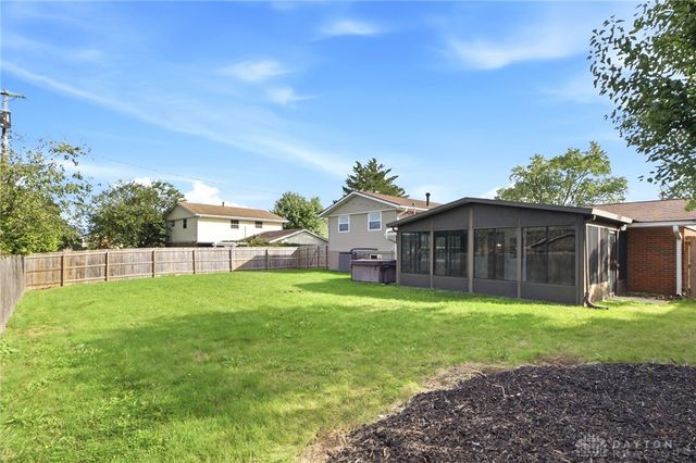 281 Fairway Drive, Fairborn, OH 45324
