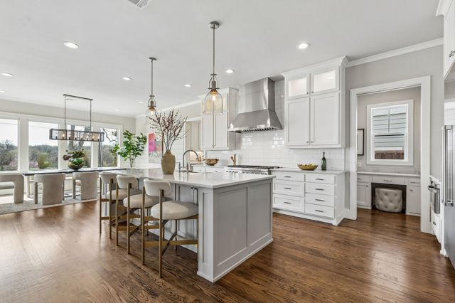 6914 La Vista Drive, Dallas, TX 75214