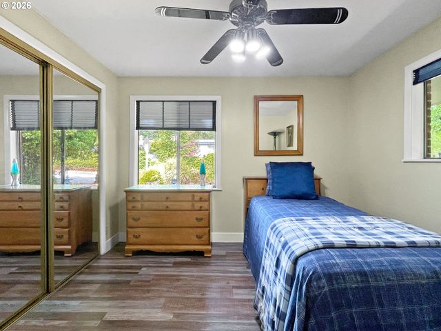 2357 CASCADE Way, Longview, WA 98632