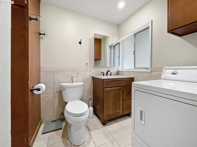 2357 CASCADE Way, Longview, WA 98632
