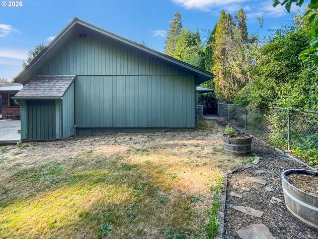 2357 CASCADE Way, Longview, WA 98632
