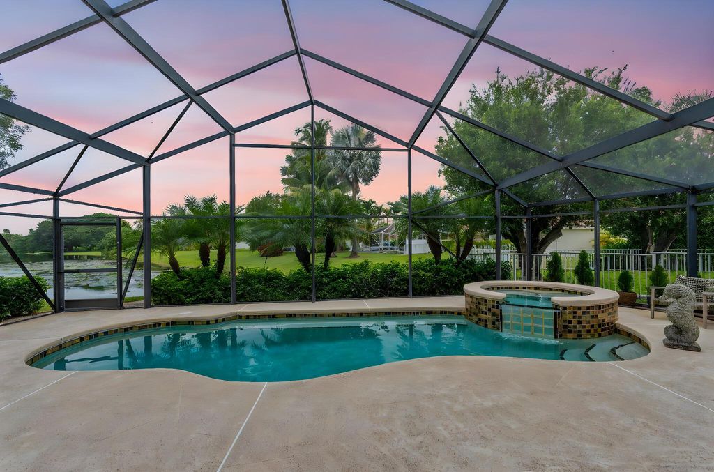 1601 Lakefield N Court, Wellington, FL 33414