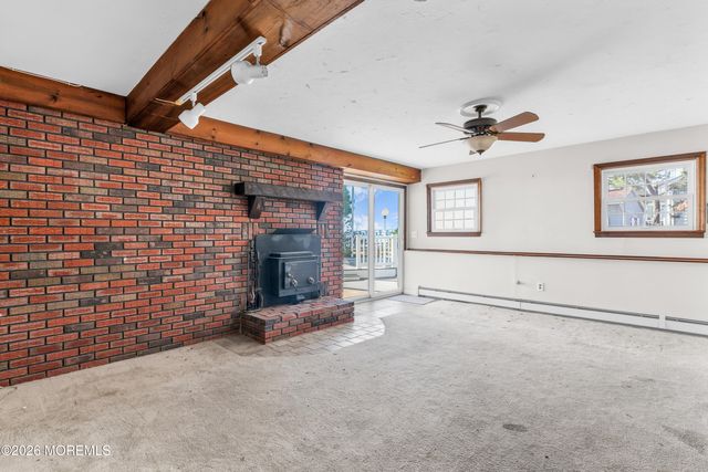 3285 Long Point Drive, Toms River, NJ 08753