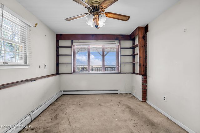 3285 Long Point Drive, Toms River, NJ 08753