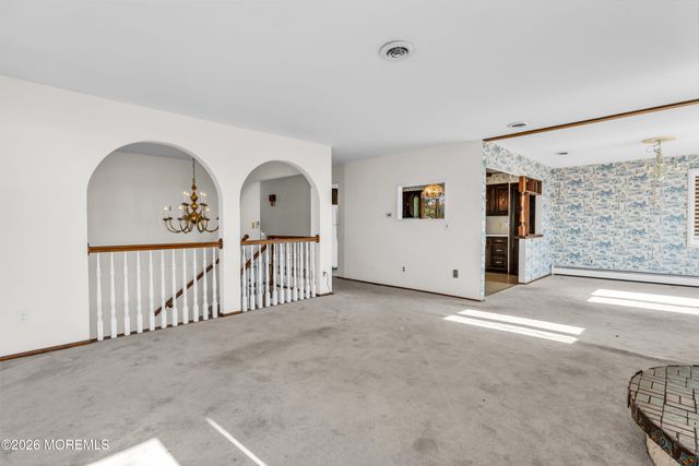 3285 Long Point Drive, Toms River, NJ 08753