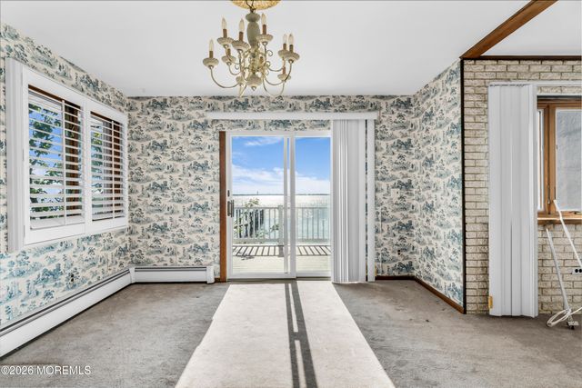 3285 Long Point Drive, Toms River, NJ 08753