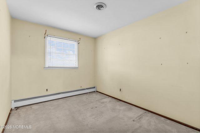 3285 Long Point Drive, Toms River, NJ 08753