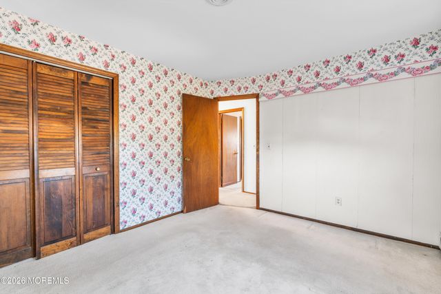 3285 Long Point Drive, Toms River, NJ 08753