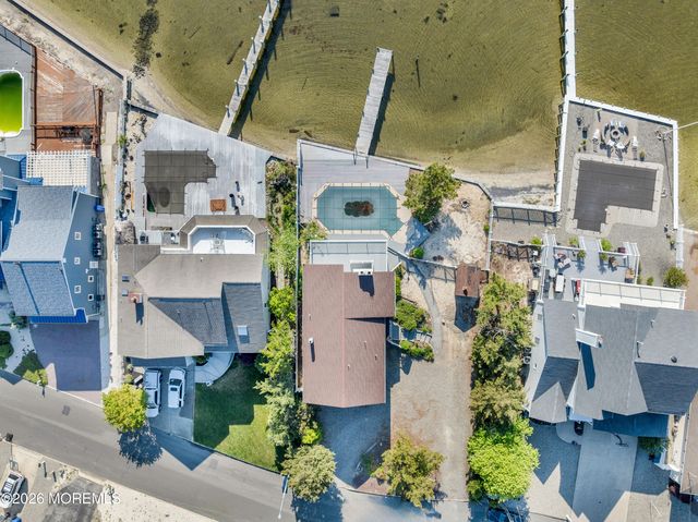 3285 Long Point Drive, Toms River, NJ 08753