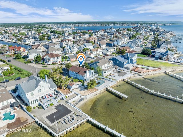 3285 Long Point Drive, Toms River, NJ 08753