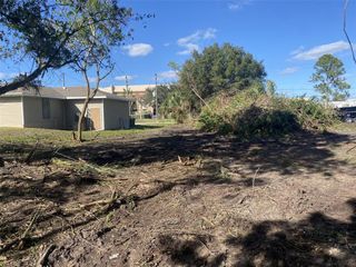 933 HENRY STREET, Punta Gorda, FL 33950
