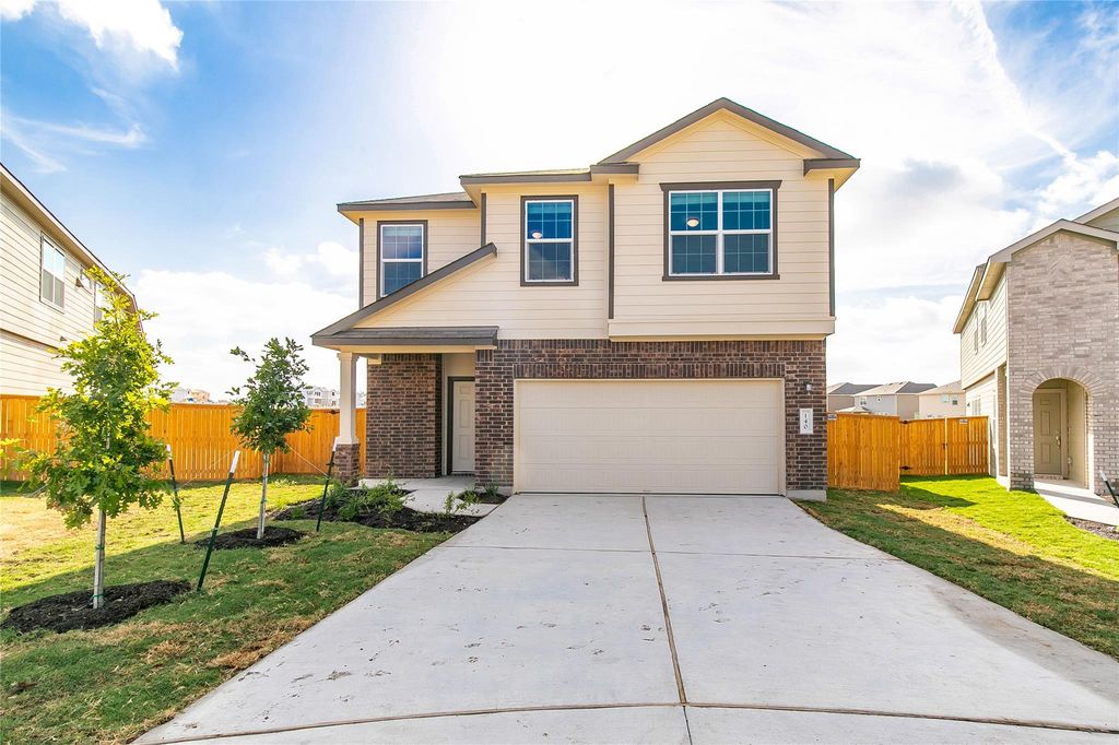 140 Joe Kidd LN, Jarrell, TX 76537