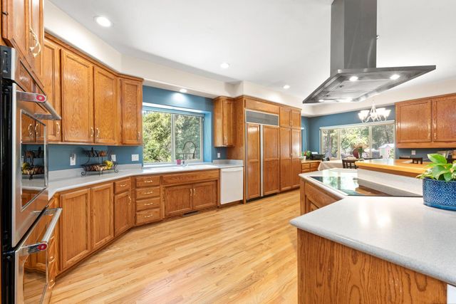 1144 Boole Rd, Applegate, CA 95703
