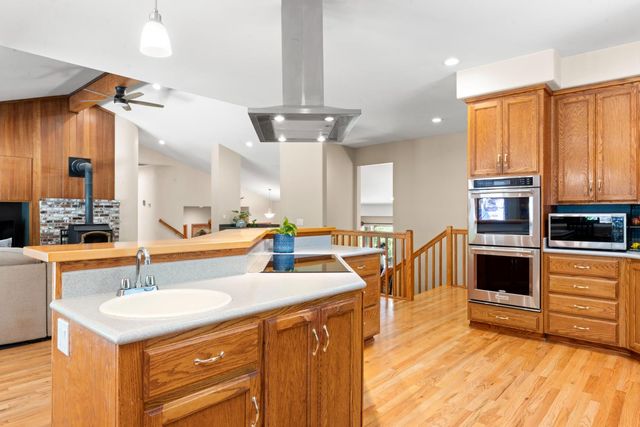 1144 Boole Rd, Applegate, CA 95703