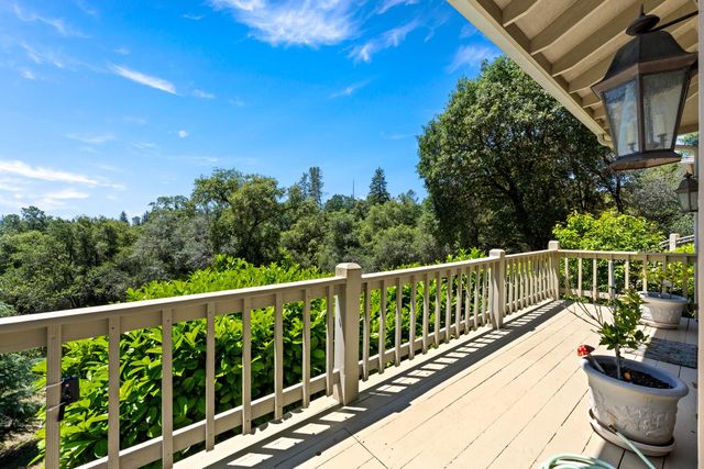 1144 Boole Rd, Applegate, CA 95703