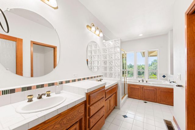 1144 Boole Rd, Applegate, CA 95703