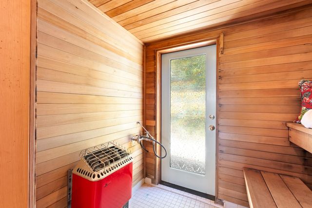 1144 Boole Rd, Applegate, CA 95703