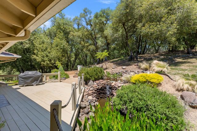 1144 Boole Rd, Applegate, CA 95703