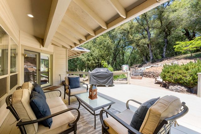 1144 Boole Rd, Applegate, CA 95703