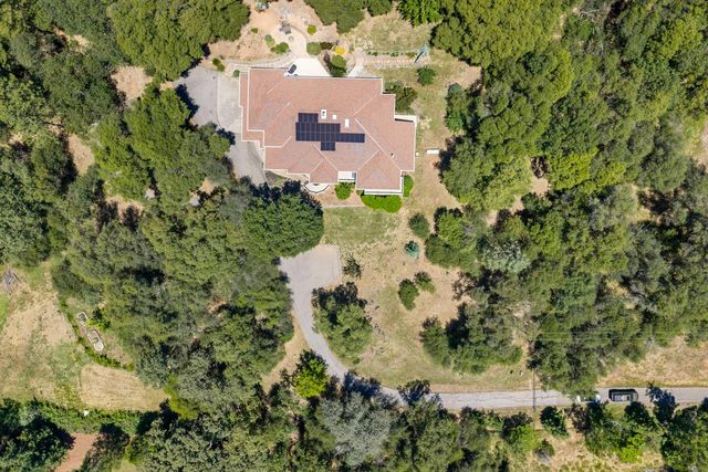 1144 Boole Rd, Applegate, CA 95703