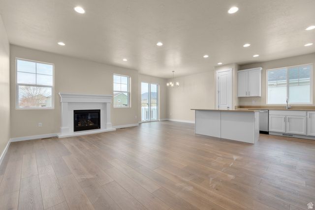 622 W JUNEGRASS LN, Stansbury Park, UT 84074