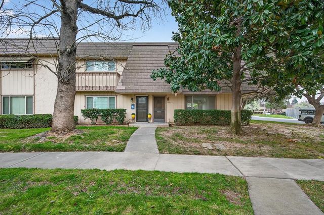 5935 Casa Alegre, Carmichael, CA 95608