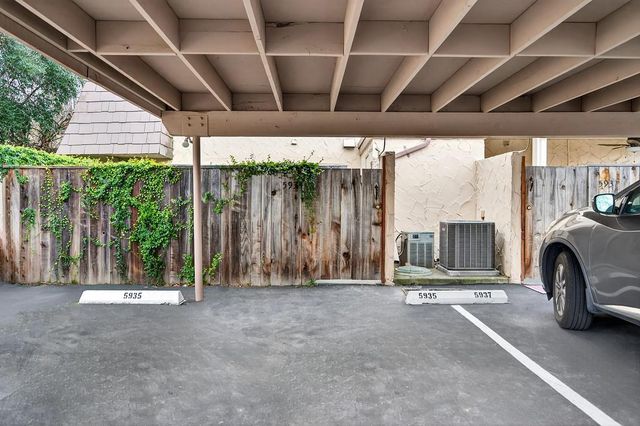 5935 Casa Alegre, Carmichael, CA 95608