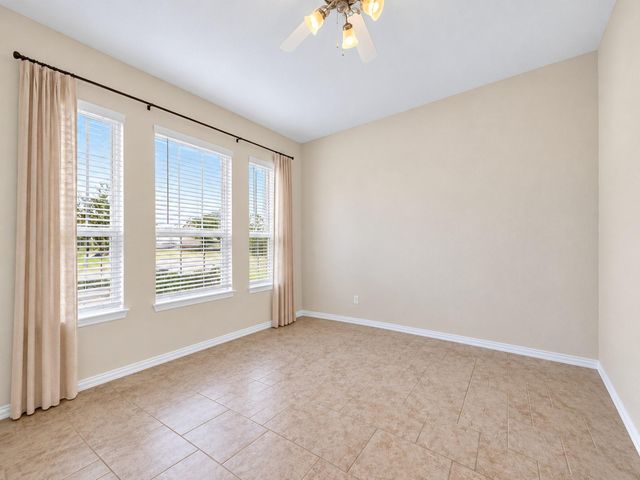 1902 Willow Ridge Ln, Fulshear, TX 77423