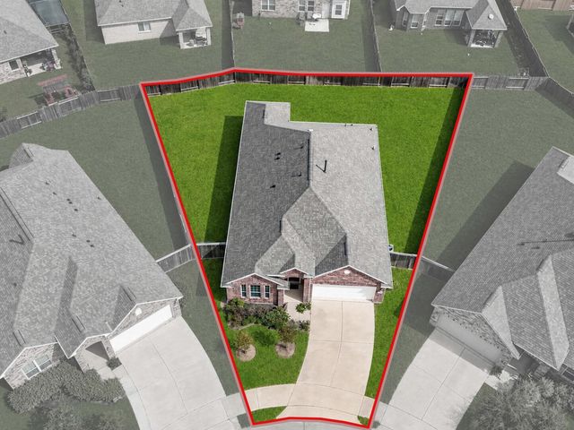 1902 Willow Ridge Ln, Fulshear, TX 77423