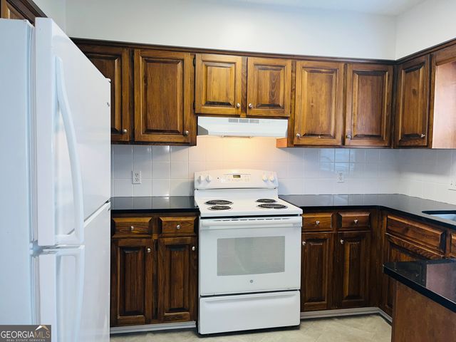 207 Harwell Avenue C4, Lagrange, GA 30240