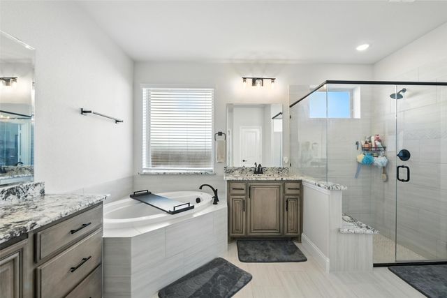 1012 Emerald Trace Drive, Justin, TX 76247