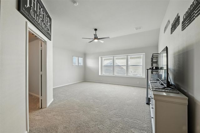 1012 Emerald Trace Drive, Justin, TX 76247